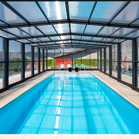 Porto Vivenda Em Lever-casa Inteira * Lever