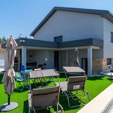 Porto Vivenda Em Lever-casa Inteira * Lever