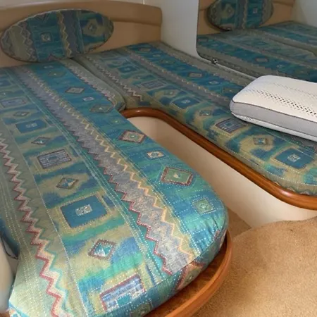 Porto Vivenda Em Lever-casa Inteira *