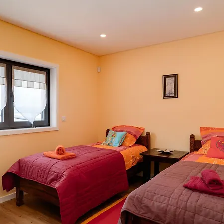 Tatil Evi Porto Vivenda Em Lever-casa Inteira Lever