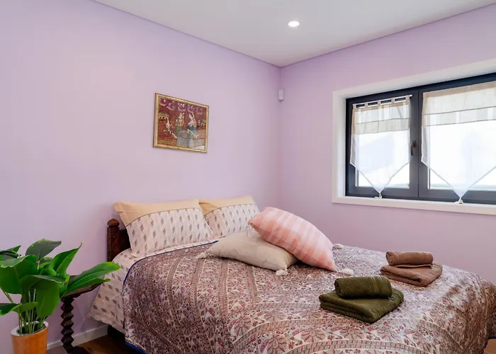 Porto Vivenda Em Lever-casa Inteira